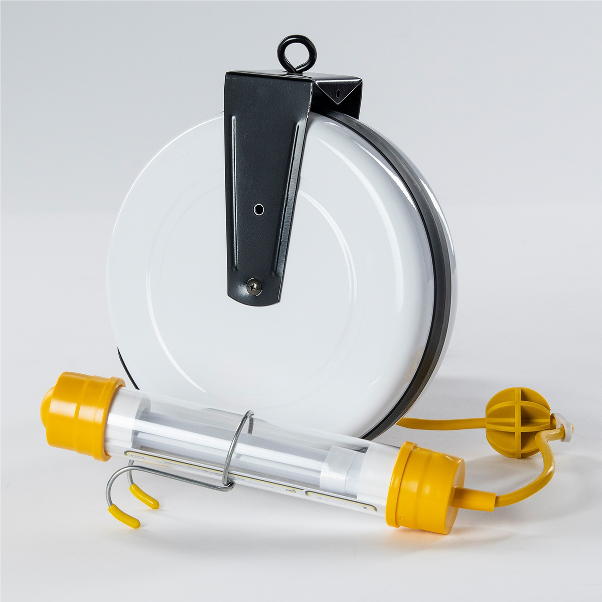SafTlite by General Manufacturing 620 Lumens Stubby LED with Yellow End Caps on 40 Foot Reel